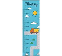 Toise sticker mural personnalisée pour chambre d'enfant. Motif : Circuit de camion. 130cm.