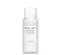 Tone Brightening Boosting Toner 210 ml La Lotion Tonique Éclat Boostante à la Centella Asiatica de Madagascar SKIN1004 contient du Madécassoside, un ingrédient éclaircissant issu de la Centella Asiati