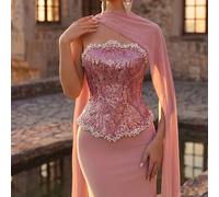 Top bustier élégant et luxueux orné de perles et de sequins floraux avec une encolure asymétrique originale, ornementation 3D en perles blanches faite main et lourde, jupe sirène en tricot haute élast