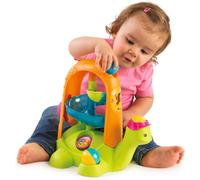 Tortue mignonne avec piste à billes