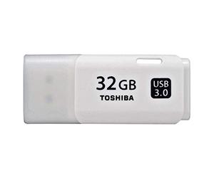 Toshiba TransMemory THN-U301W0320E4 32Go USB Flash Drive USB 3.0 - Blanc