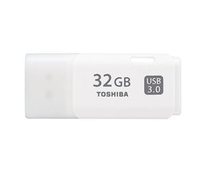 Toshiba TransMemory THN-U301W0320E4 32Go USB Flash Drive USB 3.0 - Blanc
