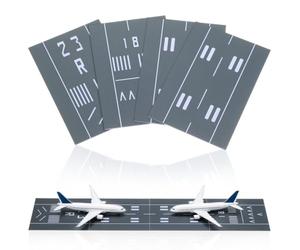 TOYANDONA Base de décollage miniature en plastique pour piste d'avion | Piste de diorama d'avion, tapis d'atterrissage, installation facile pour le bureau et la salle de classe
