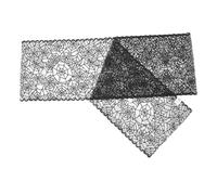 TOYANDONA Chemin de Table Halloween Dentelle Noire à Motif Toile Araignée Décor de Fête Effrayant pour Salle à Manger Nappe Décorative et Facile à Installer pour Célébrations