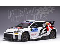 Toyota 2024 1/18 IXO