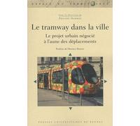 TRAMWAY DANS LA VILLE