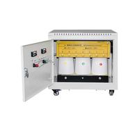 Transformateur triphasé 30 kVA / 30 kW, élévateur de tension 220 V à 380 V, monophasé.