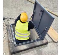 Trappe d'accès au toit avec poignée de verrouillage, couverture de fenêtre de sortie durable pour une entrée de sous-sol et de toit sécurisée