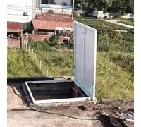 Trappe de Toit antivol en Acier, Trappe d'entretien de Toit Robuste, Filet de sécurité pour puits de lumière de Toit, puits de lumière avec Serrure à clé et poignée pour toits (50 x 50 cm /