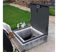 Trappe de toit en acier galvanisé avec ressorts à gaz et verrou de verrouillage - Accès sécurisé au grenier - Couverture de toit imperméable noire idéale pour loft, sous-sol, cave, terrasse