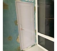 Trappe De Visite Inspection des serrures de portes métalliques, des persiennes de grenier, du câblage et de la plomberie