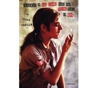 Traversée En Eau Claire Dans Une Piscine Peinte En Noir