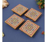 Treeratan Lot de 4 Pooja Chowki en marbre | Peinture florale multicolore de 10,2 x 10,2 cm pour mandir, idoles et décoration d'intérieur | Chowki en marbre pour cadeaux de retour et festivals