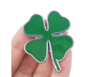 Trèfle à quatre feuilles en métal 3D chromé autocollant pour voiture 4,2 x 3,4 cm