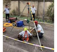 Trépied de sauvetage robuste - Équipement de levage d'urgence avec treuil de 544,3 kg - Kit de sauvetage pour des opérations sûres - Idéal pour les situations d'urgence et les premiers intervenants