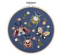 Trimits Kits de broderie - Kit de broderie pour débutants de 15 cm (6 pouces), kit de point de croix, kit de démarrage avec tambour en bambou, tissu, fils, aiguille et support - Mini Beasts