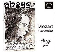 Trios Pour Piano Et Cordes Nos. 1 À 4, Divertimenti, Trio-Satz