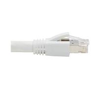 Tripp Lite Series Cat8 25G/40G Certified Snagless Shielded S/FTP Ethernet Cable (RJ45 M/M), PoE, White, 6 ft. (1.83 m) - Cordon de raccordement -