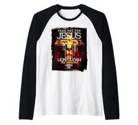Triumphant Jesus Lion of Judah Revelation 5:5 Faith Artwork Manche Raglan
