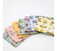 TRIXES Lot de 7 morceaux de tissu Fat Quarter Winnie l'Ourson et ses amis - Tissu de bricolage - Designs iconiques - 100% coton