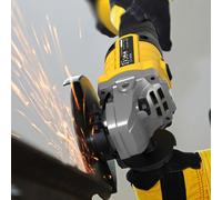 Tronçonneuse d'angle électrique sans balai de 20 V, 4 1/2" (115 mm) avec kit comprenant batterie de 4,0 Ah