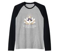 Trouver l'immobilité dans Le Bruit Hatha Yoga Practitioner Manche Raglan