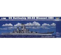 (TRU05705) - Trumpeter 1:700 - USS Missouri Battleship BB-63 1991