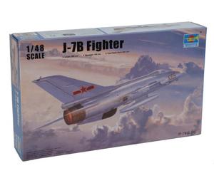 Trumpeter 02860 Modélisme Jeu de J 7B Fighter