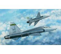 Trumpeter - Kit maquette US T-38C Talon II - Échelle 1:48 - TR02876