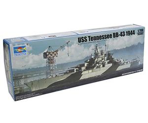 Trumpeter 05782 - Kit de modélisme USS Tennessee BB-43 1944