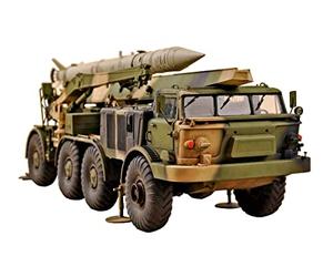 Trumpeter 07179 Russe 9P113 TEL avec fusée 9M21 de 9K52 Luna-M Système de fusée d'artillerie à courte portée Frog-7-1/72 échelle - Boîte de montage en plastique