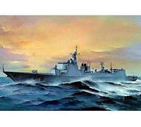 Trumpeter 1/350 Scale Pla Chinese Lanzhou Ddg170 Type 052c Destroyer [Toy] (Japan Import)
