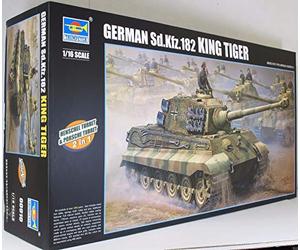 Trumpeter TRU00910 910 Kit de modélisme 2 en 1 Roi Allemand