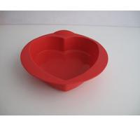 TUPPERWARE Moule à cake forme de coeur rouge