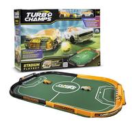 TURBO CHAMPS Stadium, Jeu Qui Allie Les Voitures et Le Football, Jouet de Table, Facile de Tansporter, Roulez la Voiture vers l'Arrière pour la Propulser, Jouet Cadeau pour Enfants + 3 Ans