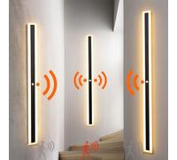 TZSMUM LED Longue Applique Extérieure avec Détecteur de Mouvement IP65 Etanche Moderne Appliques Intérieur Lampe Murale Aluminium Noir Jardins Couloir Eclairage Terrasse (Lumière Chaude,80CM)