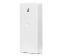 Ubiquiti NanoSwitch Switch Gigabit 4 Ports PoE Pass-Through Extérieur N-SW