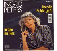 Über Die Brücke Geh'n/Mitten Ins Herz [Import]