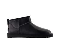 UGG - Bottines Chelsea Ultra Mini en cuir Regen Classic - Femme - Chaussures - Noir - Taille: 45 EU