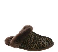 Chaussons UGG W Scuffette Caspian pour Femme 37 Marron