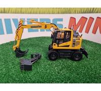 UH8162 - Pelleteuse KOMATSU PW148-11 godet + grappin - Universal Hobbies (UH)...