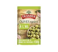 Un apéritif convivial avec les olives vertes à l'ail Tramier - saveur authentique depuis 1863 - Lot de 3