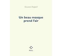 Un beau masque prend l'air