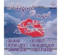 Un Beso Al Viento [Import]