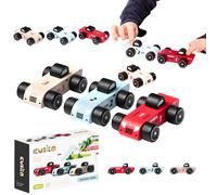UN ENSEMBLE DE VOITURES DE SPORT EN BOIS POUR LA COURSE AUTOMOBILE