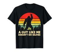 Un Gars comme Moi ne Fait Pas de Selfies Bigfoot Sasquatch Rock on T-Shirt