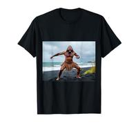 Un guerrier maori féroce danse sur une plage volcanique noire T-Shirt