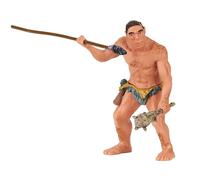 Un homme avec une massue et une lance