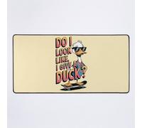 Un nouveau tapis de bureau canard. Est-ce que j'ai l'air de... ?