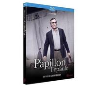 Un papillon sur l'épaule